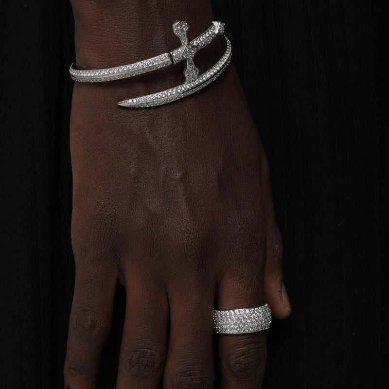 ICED 5 ROW BAND RING [18K WHITE GOLD]