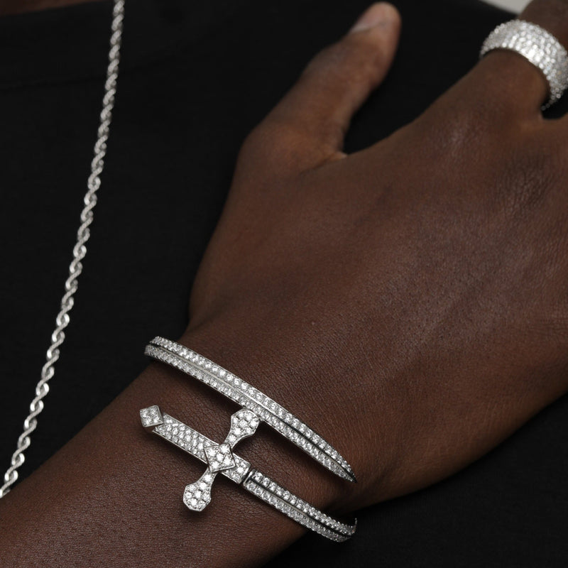 ICED NON LINK CROSS BRACELET [18K WHITE GOLD]
