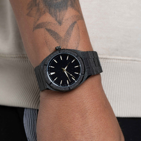 BLACKOUT STARDUST [BLACK]